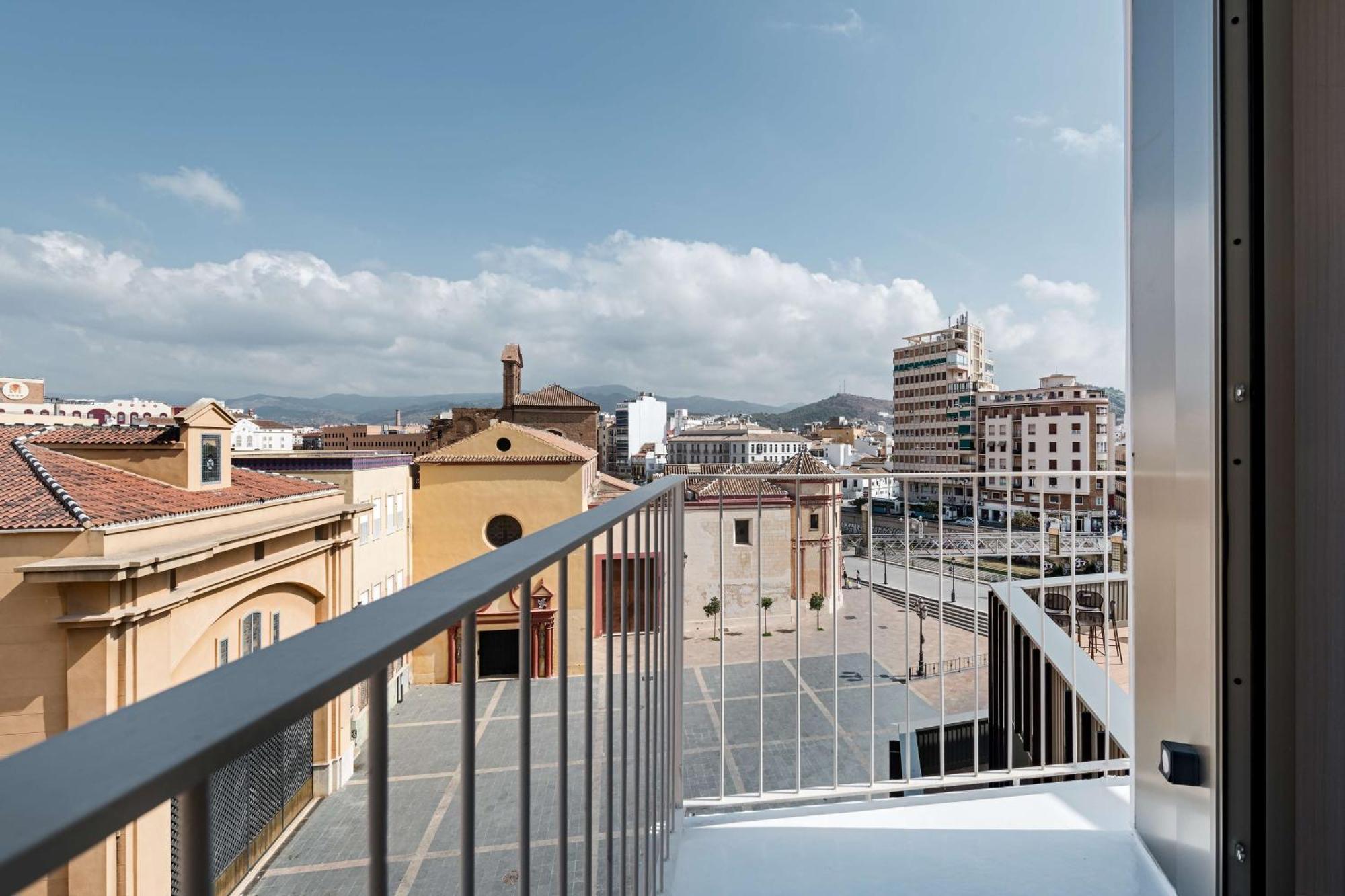 Nh Malaga Hotel Exterior photo